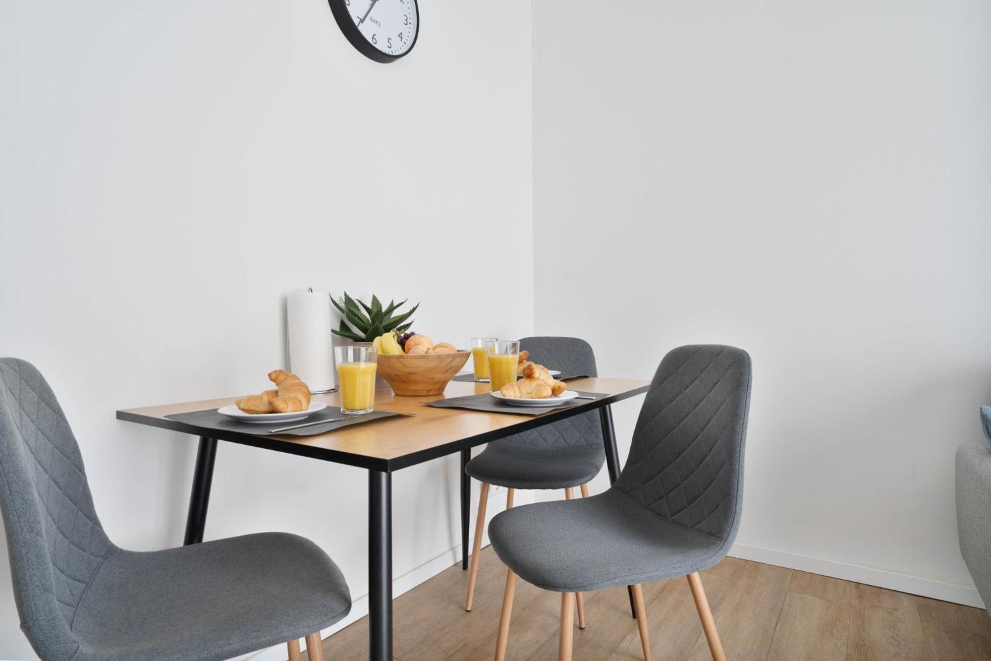 Appartamento In The Center I Private Parking I Home2share *